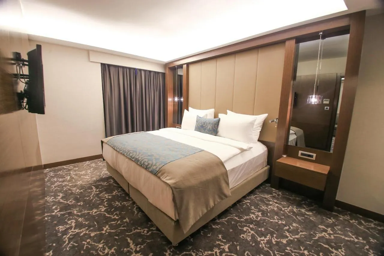 Aymira Hotel & Spa Gereniz 3*,